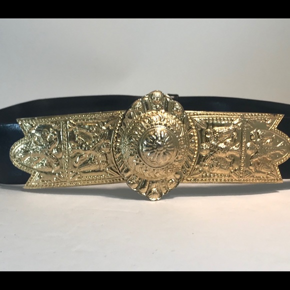 JUDITH LIEBER GOLD MEDALLION BLACK LEATHER BELT - Picture 5 of 8